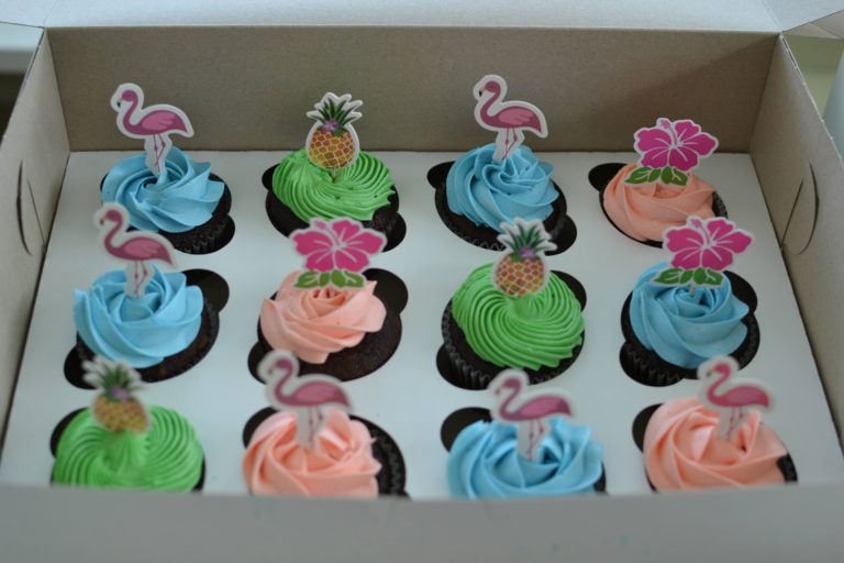 Hawaii Themed Cupcakes - Edible Perfections