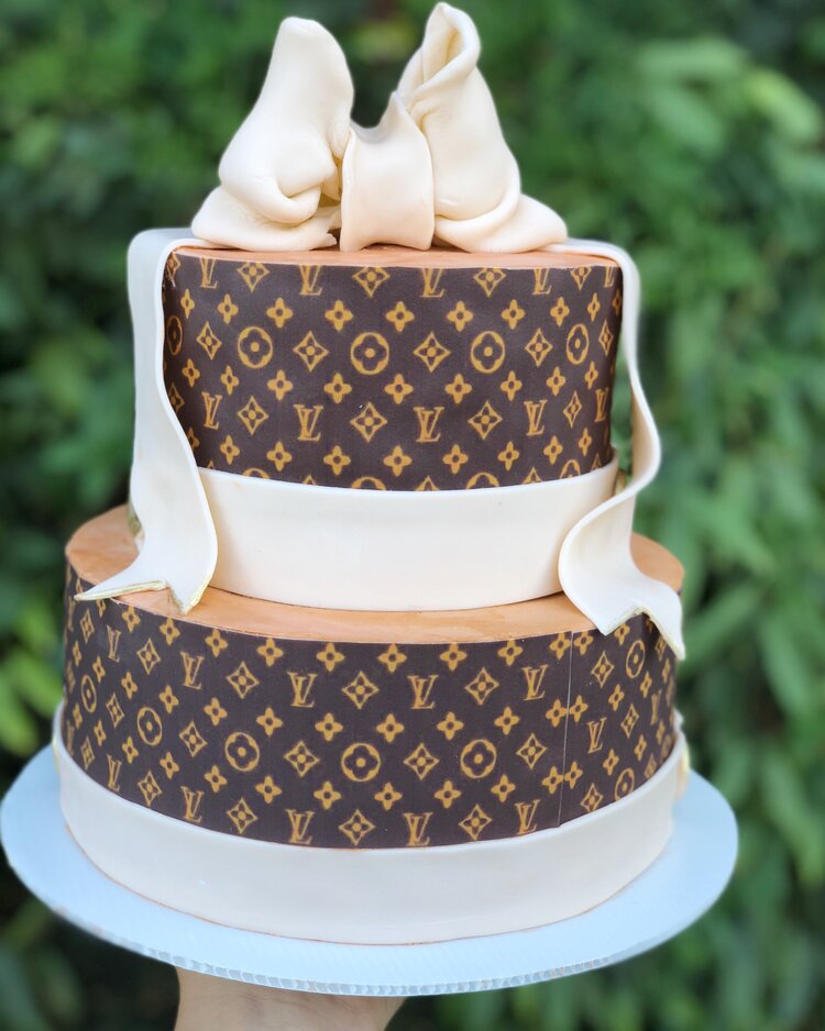 Louis Vuitton Edible Image Cake Topper Personalized Birthday Sheet  Decoration Custom Party Frosting Transfer Fondant Round Circle